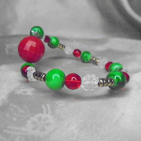 Holiday Bracelet NEW DESIGN! Christmas Jewelry OOAK Xmas Bangle - Picture 6 of 12